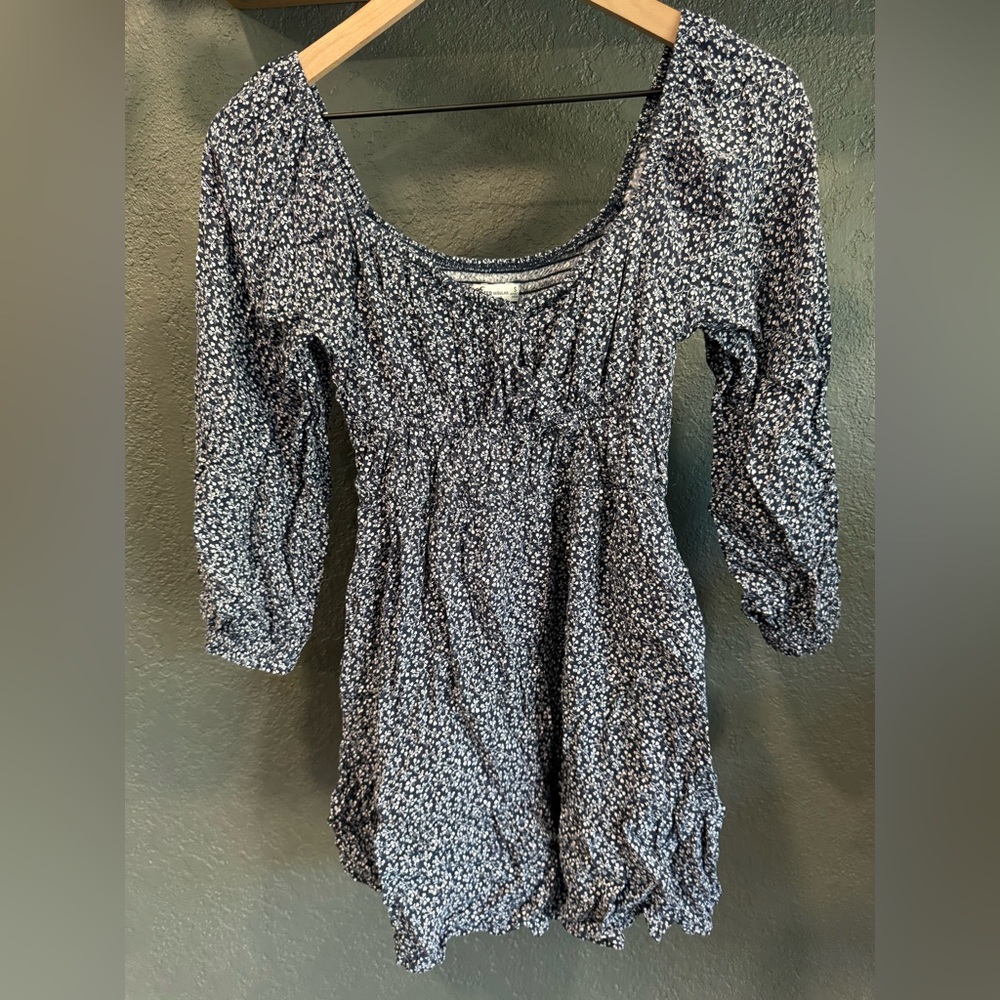 Hollister Navy Floral Scoop Neck Tunic